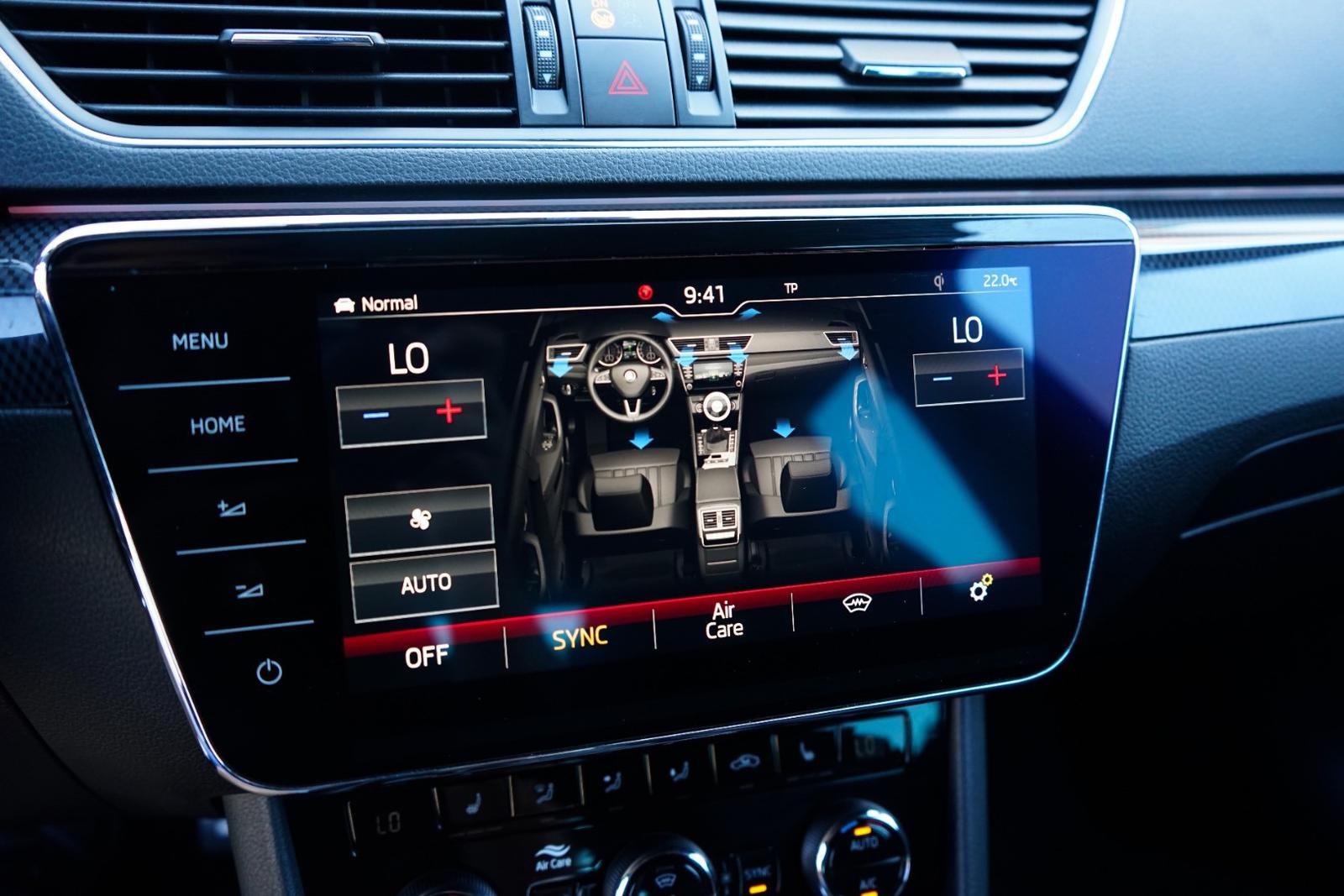 Škoda Superb Combi 2.0 TDI SCR Sportline DSG