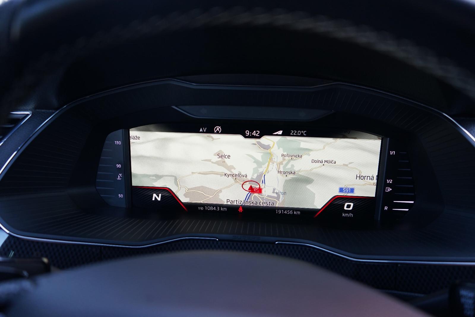 Škoda Superb Combi 2.0 TDI SCR Sportline DSG