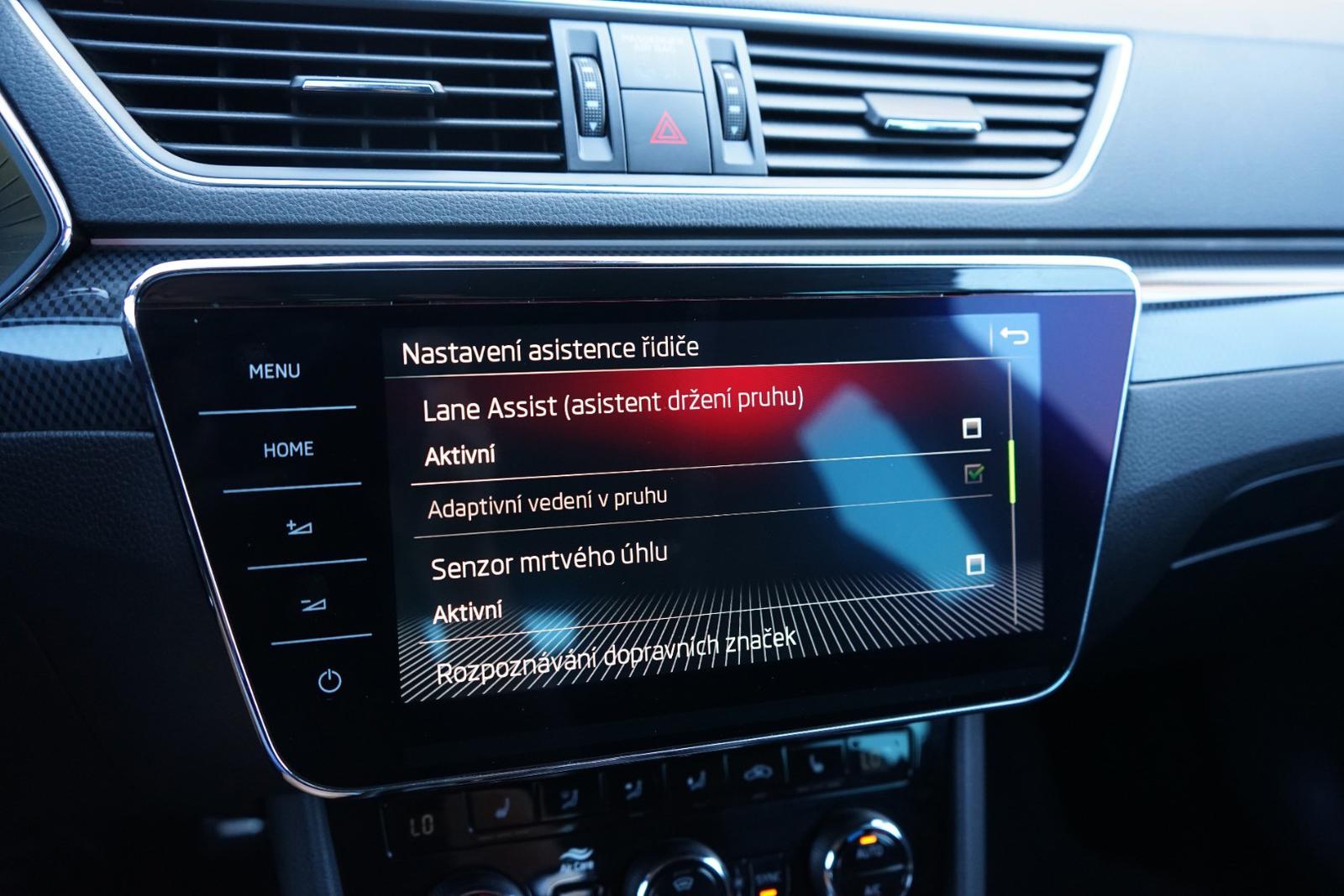 Škoda Superb Combi 2.0 TDI SCR Sportline DSG