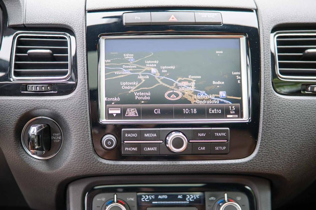 Volkswagen Touareg II 3.0 V6 TDI 240k Terrain Tech Edition X