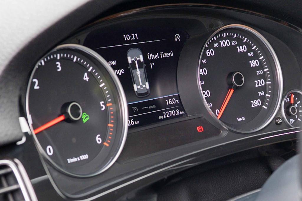 Volkswagen Touareg II 3.0 V6 TDI 240k Terrain Tech Edition X