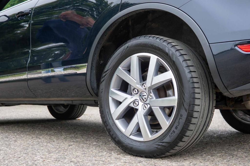 Volkswagen Touareg II 3.0 V6 TDI 240k Terrain Tech Edition X