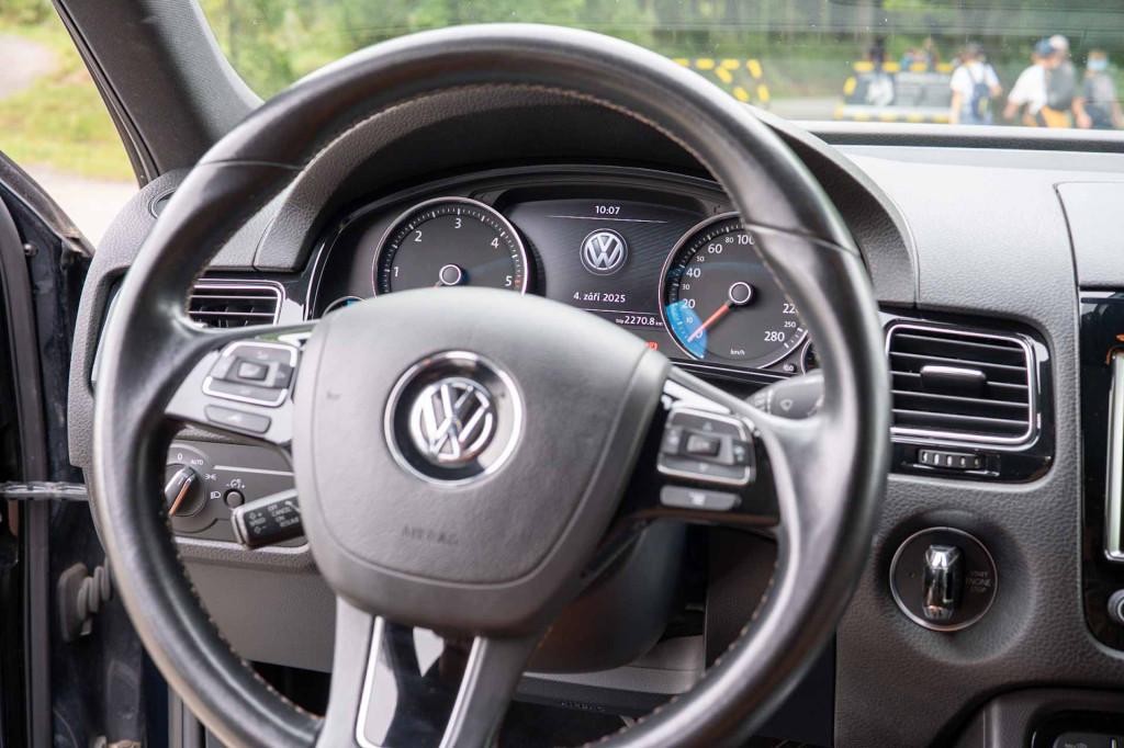 Volkswagen Touareg II 3.0 V6 TDI 240k Terrain Tech Edition X