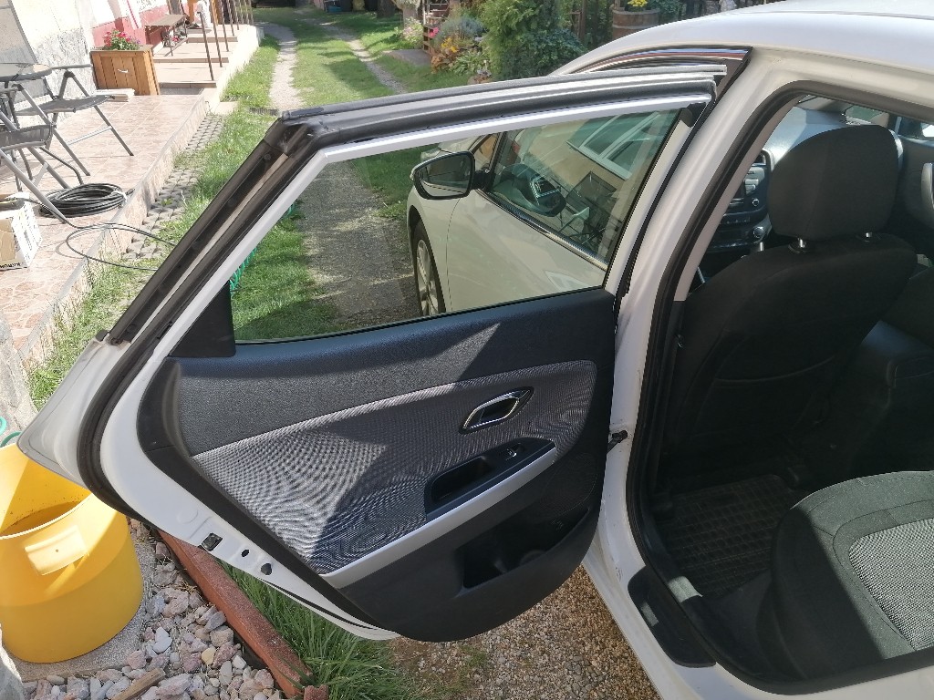 Kia Ceed 1.4 CVVT my2016 GOLD