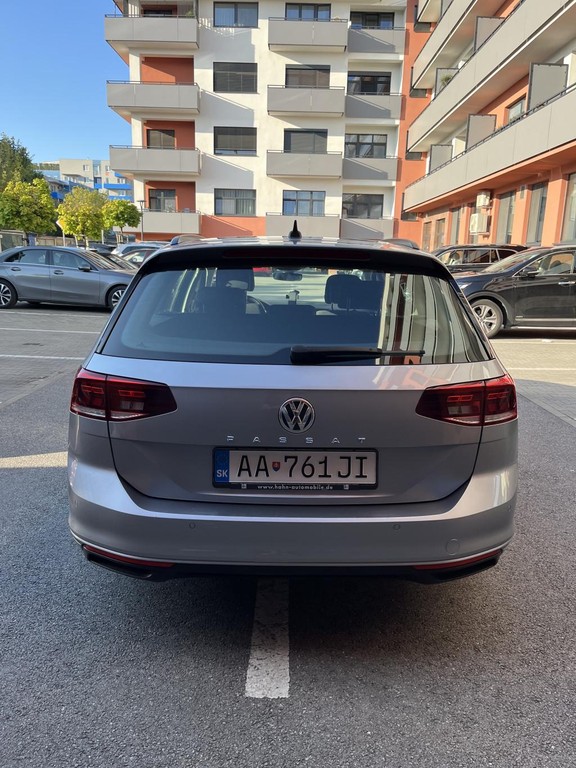 Volkswagen Passat Variant 2.0 TDI EVO Elegance DSG