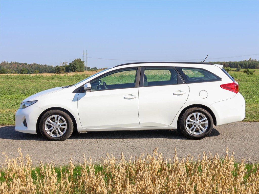 Toyota Auris 1.4 D-4D Power