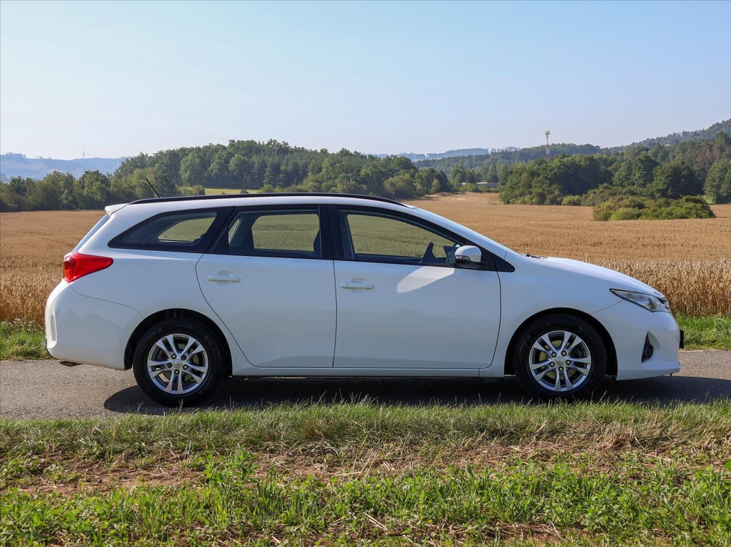 Toyota Auris 1.4 D-4D Power