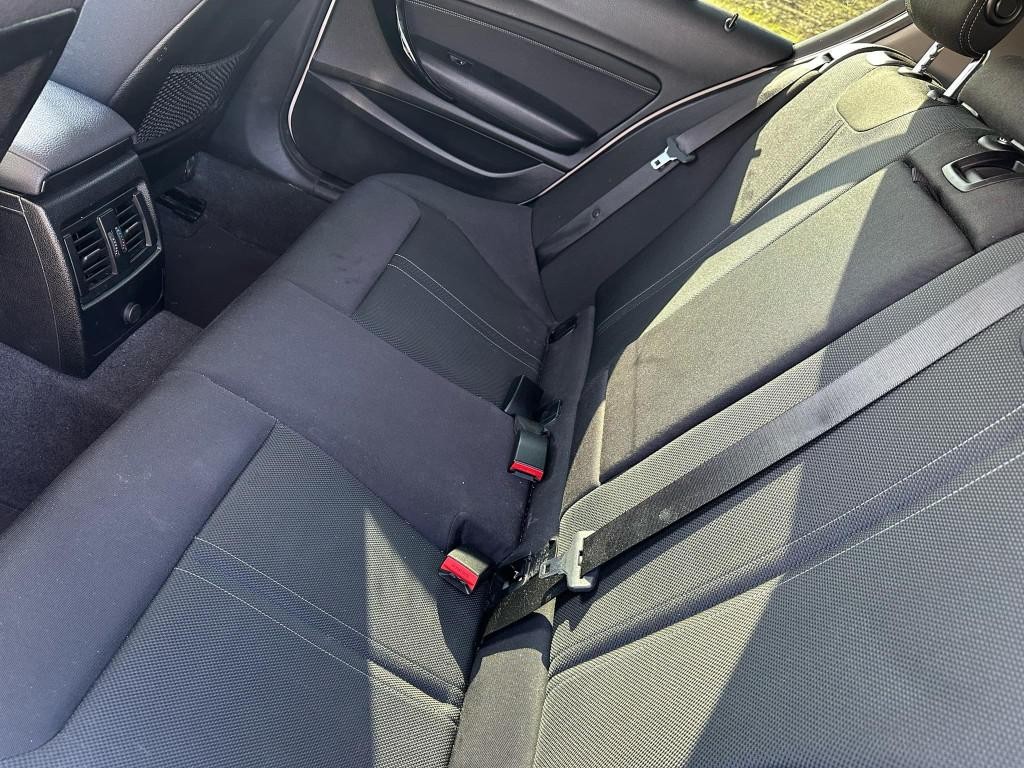 BMW rad 1 120i Advantage A/T