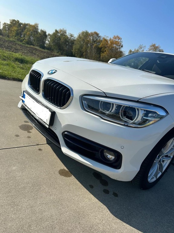 BMW rad 1 120i Advantage A/T