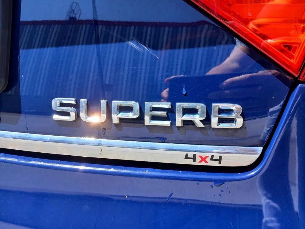 Škoda Superb 2.0 TDI CR 4x4 Elegance