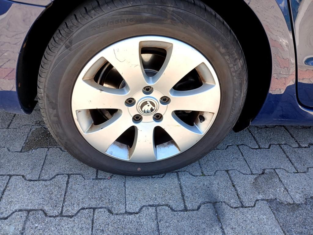 Škoda Superb 2.0 TDI CR 4x4 Elegance