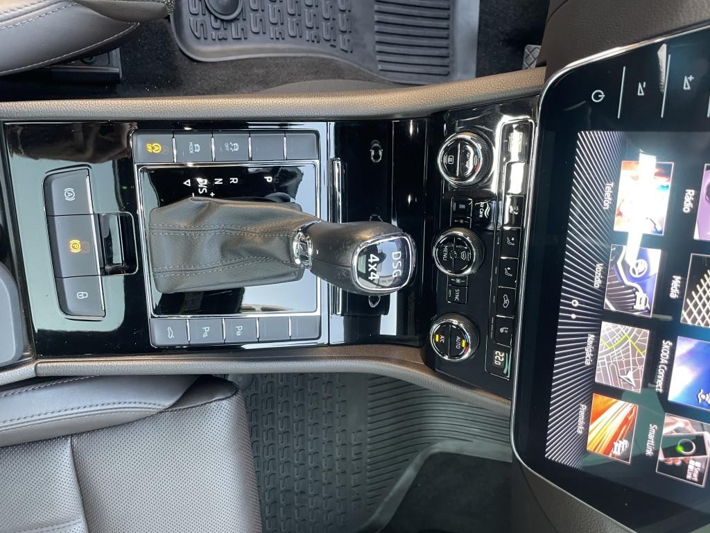Škoda Superb 2.0 TSI L&K 4x4 DSG