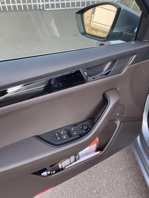 Škoda Superb 2.0 TSI L&K 4x4 DSG