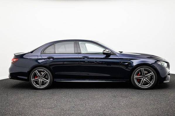 Mercedes-Benz E trieda Sedan Mercedes-AMG  63 S mHEV 4MATIC+ A/T
