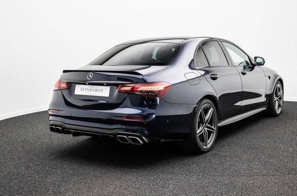 Mercedes-Benz E trieda Sedan Mercedes-AMG  63 S mHEV 4MATIC+ A/T