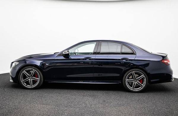 Mercedes-Benz E trieda Sedan Mercedes-AMG  63 S mHEV 4MATIC+ A/T
