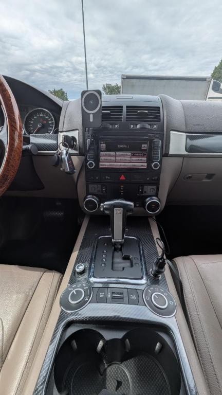 Volkswagen Touareg 3.0 V6 TDI. Tiptronic. 180kw