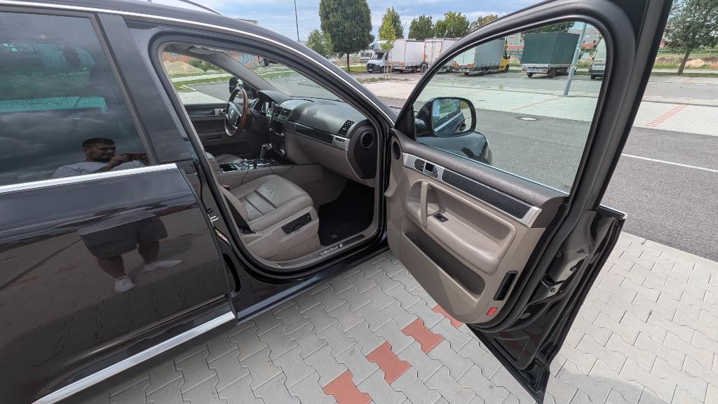 Volkswagen Touareg 3.0 V6 TDI. Tiptronic. 180kw