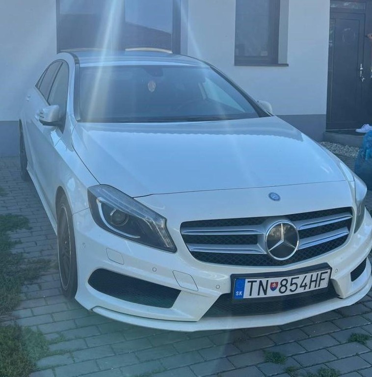 Mercedes A trieda Mercedes-Benz A trieda 180 CDI AMG Line