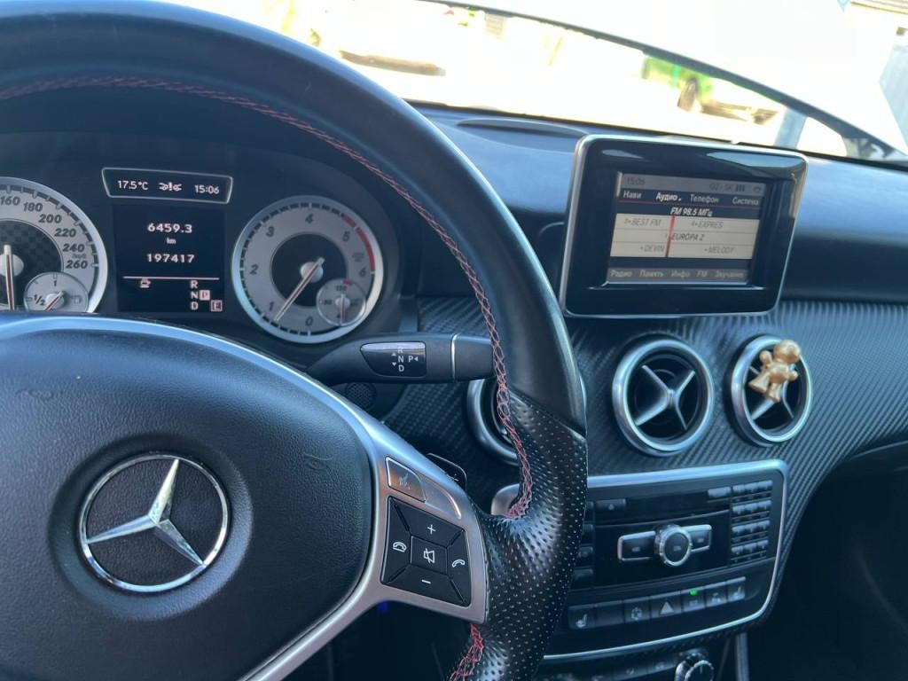 Mercedes A trieda Mercedes-Benz A trieda 180 CDI AMG Line