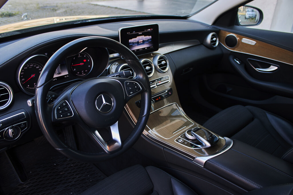 Mercedes C trieda T 200 d