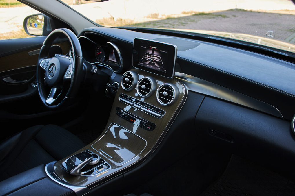 Mercedes C trieda T 200 d
