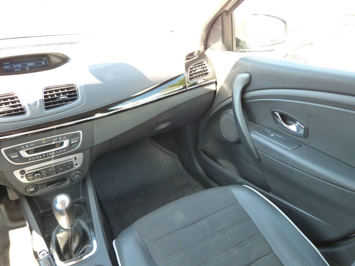 Renault Fluence 1.6 16V Privilege