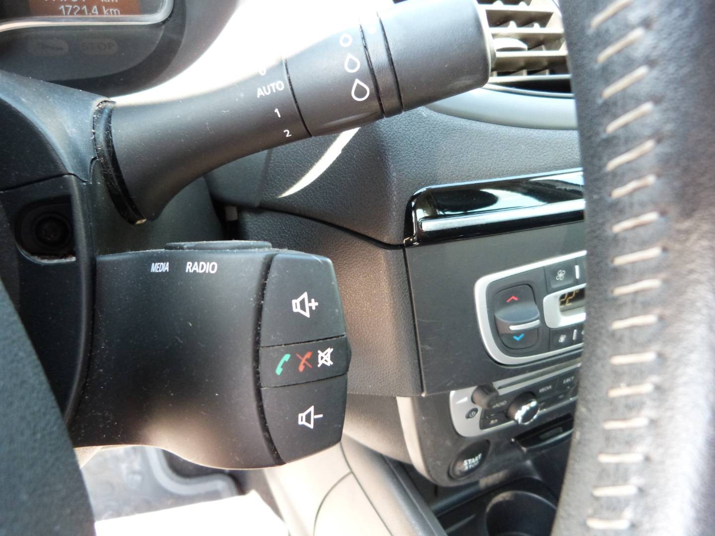 Renault Fluence 1.6 16V Privilege