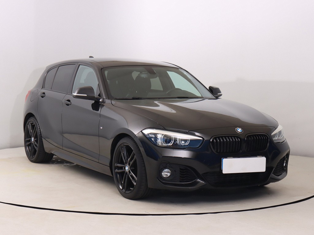 BMW 1 M Sport 116i Serv.kniha, Navigácia, Tempomat