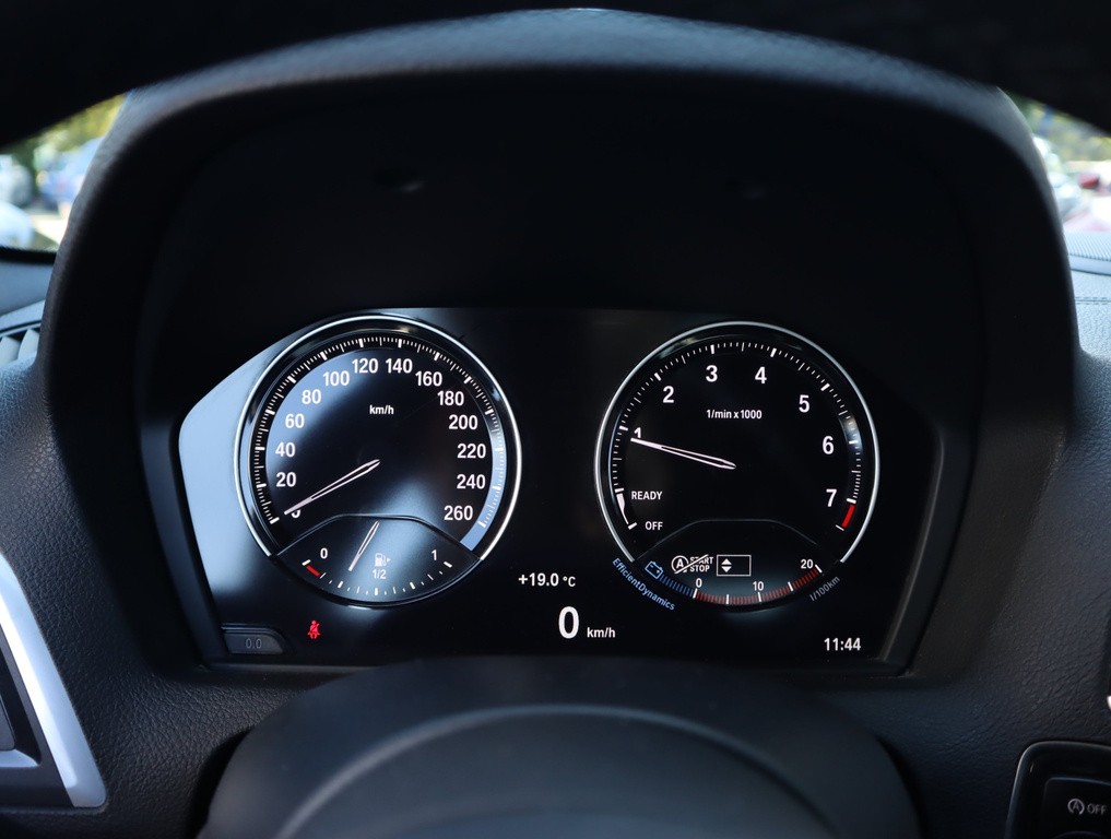 BMW 1 M Sport 116i Serv.kniha, Navigácia, Tempomat