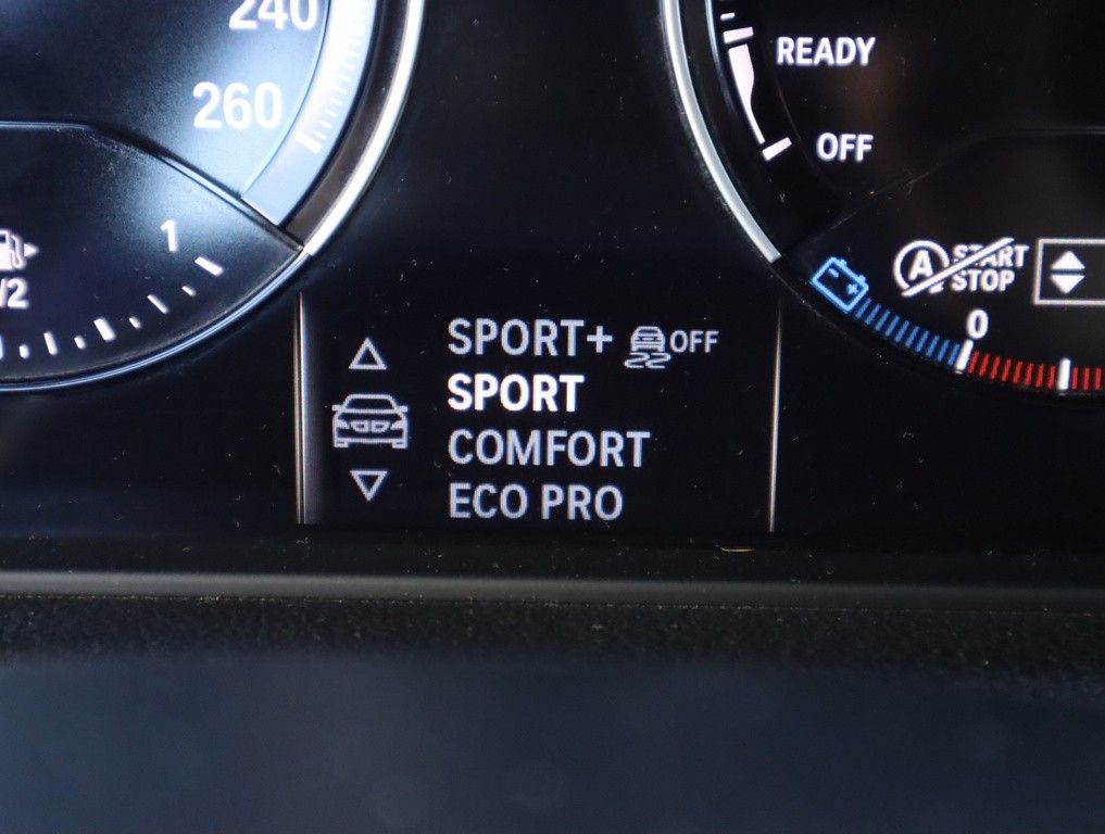 BMW 1 M Sport 116i Serv.kniha, Navigácia, Tempomat