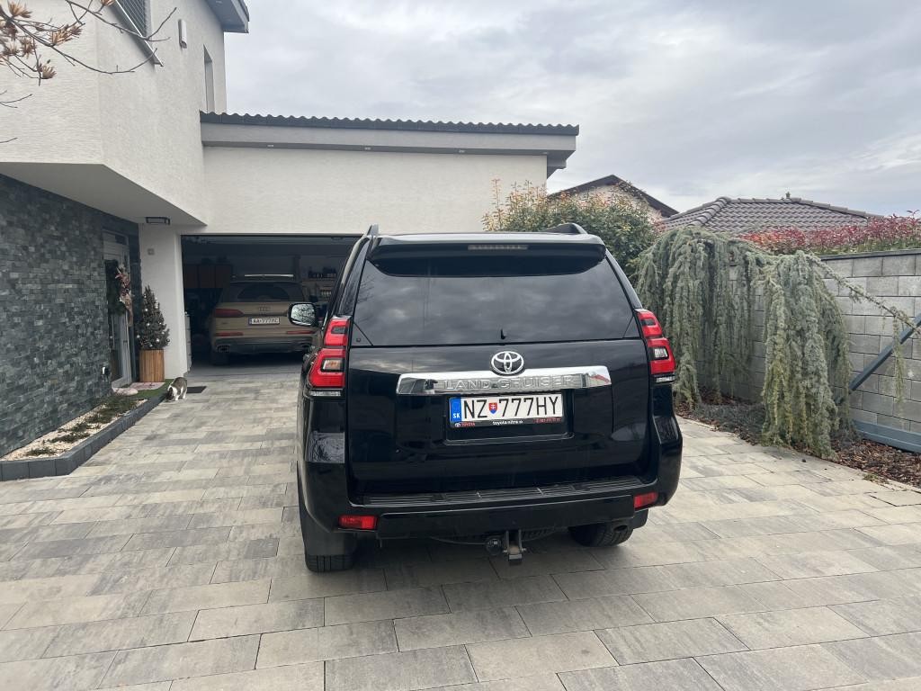 Toyota Land Cruiser 2.8 D-4D 204 Executive A/T 4x4