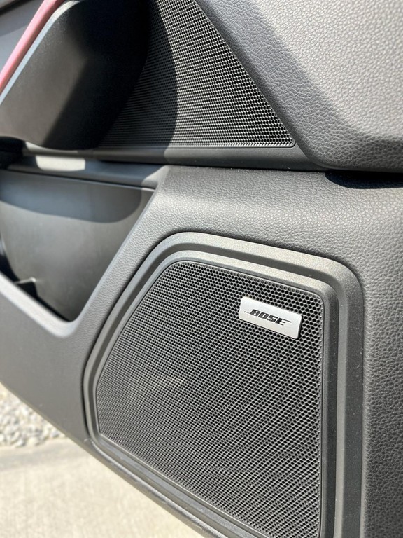 Porsche Macan 2.0 4x4 Benzín