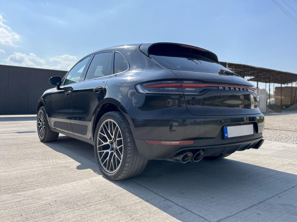 Porsche Macan 2.0 4x4 Benzín