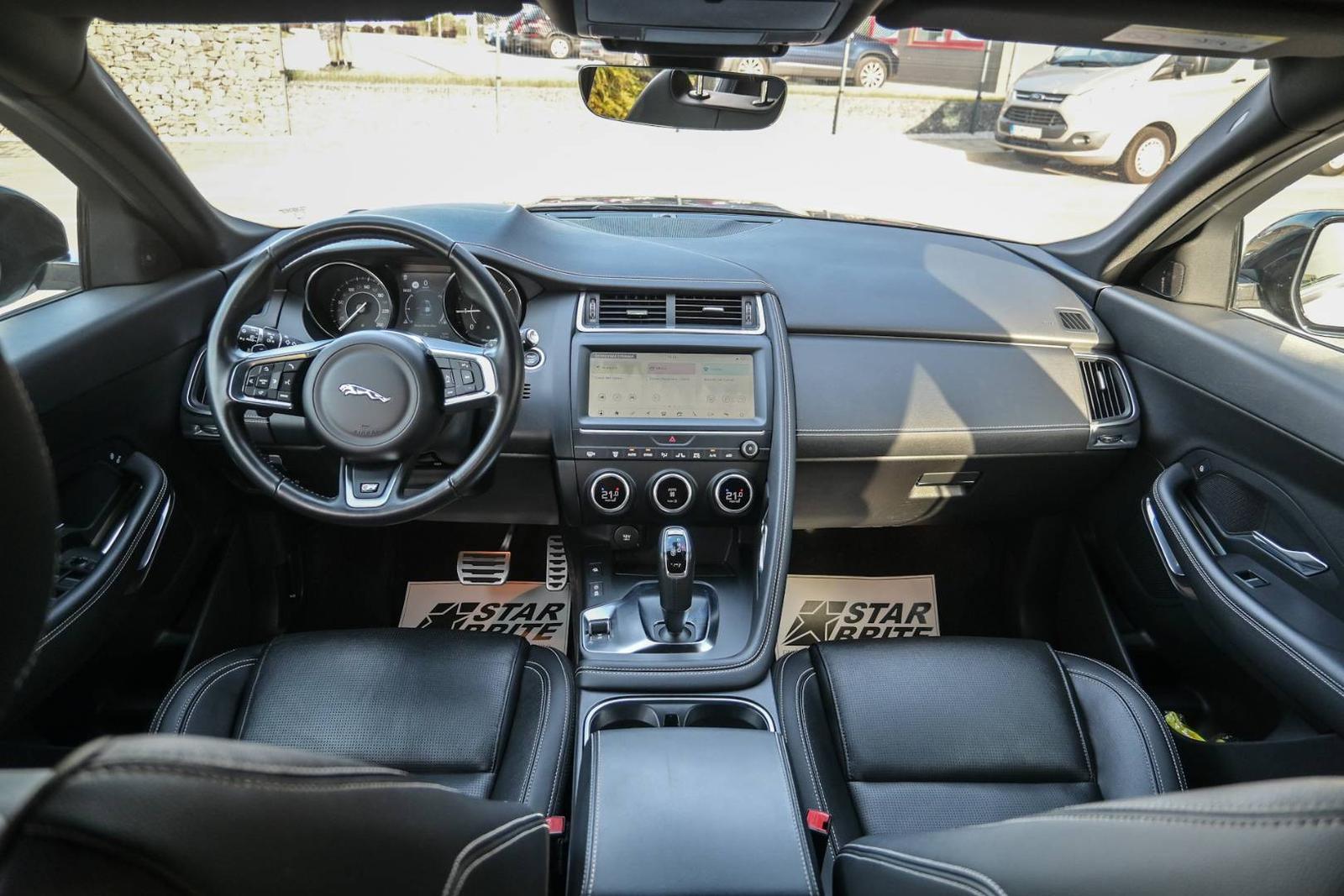 Jaguar E-Pace 2.0 I4 R-Dynamic S AWD A/T