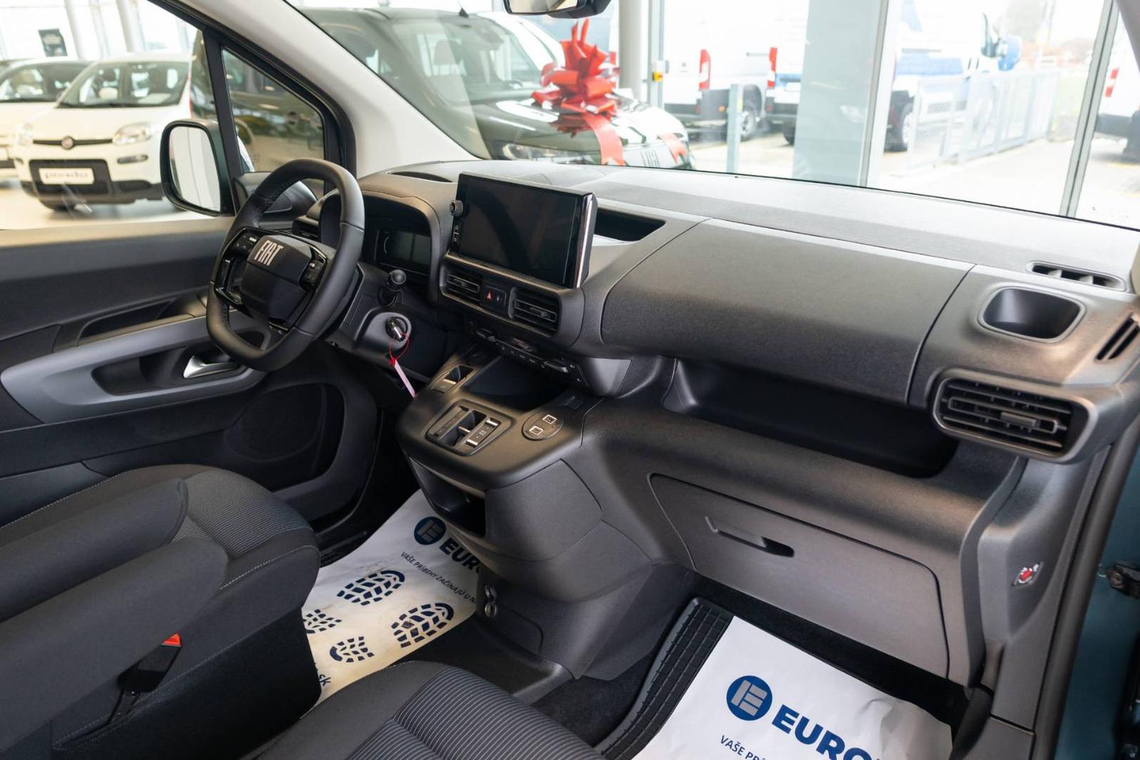 Fiat Dobló Cargo Combi 1.5 MTJ L2 A/T M1  7-MIEST