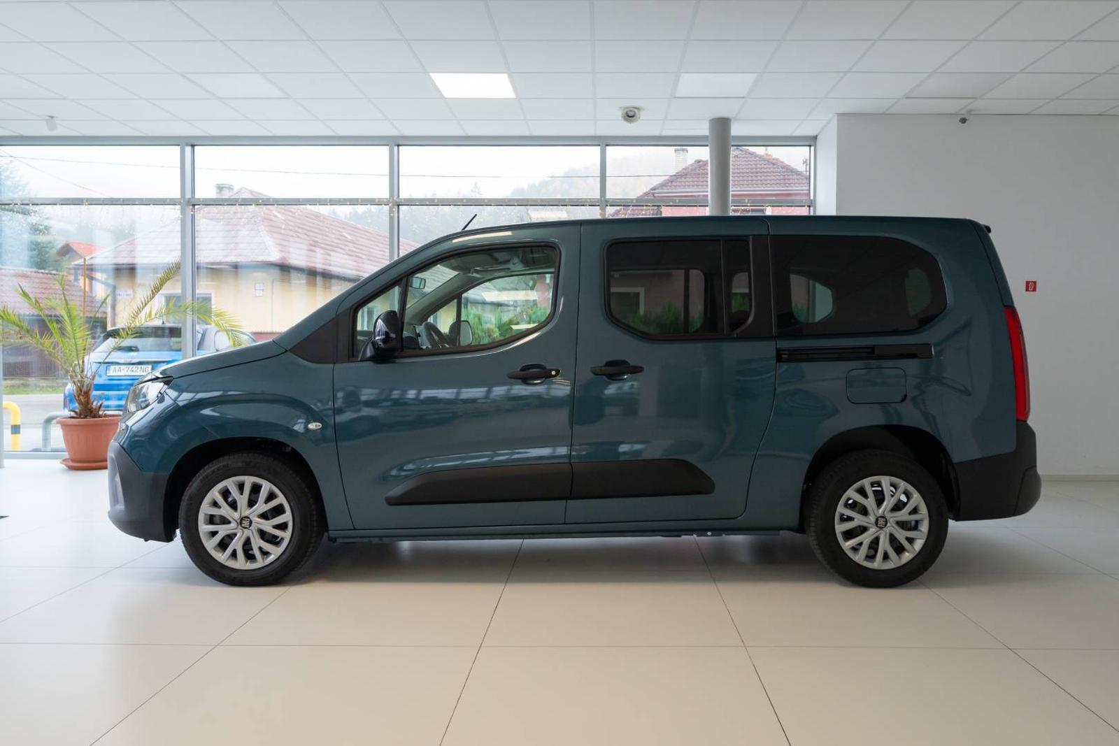 Fiat Dobló Cargo Combi 1.5 MTJ L2 A/T M1  7-MIEST