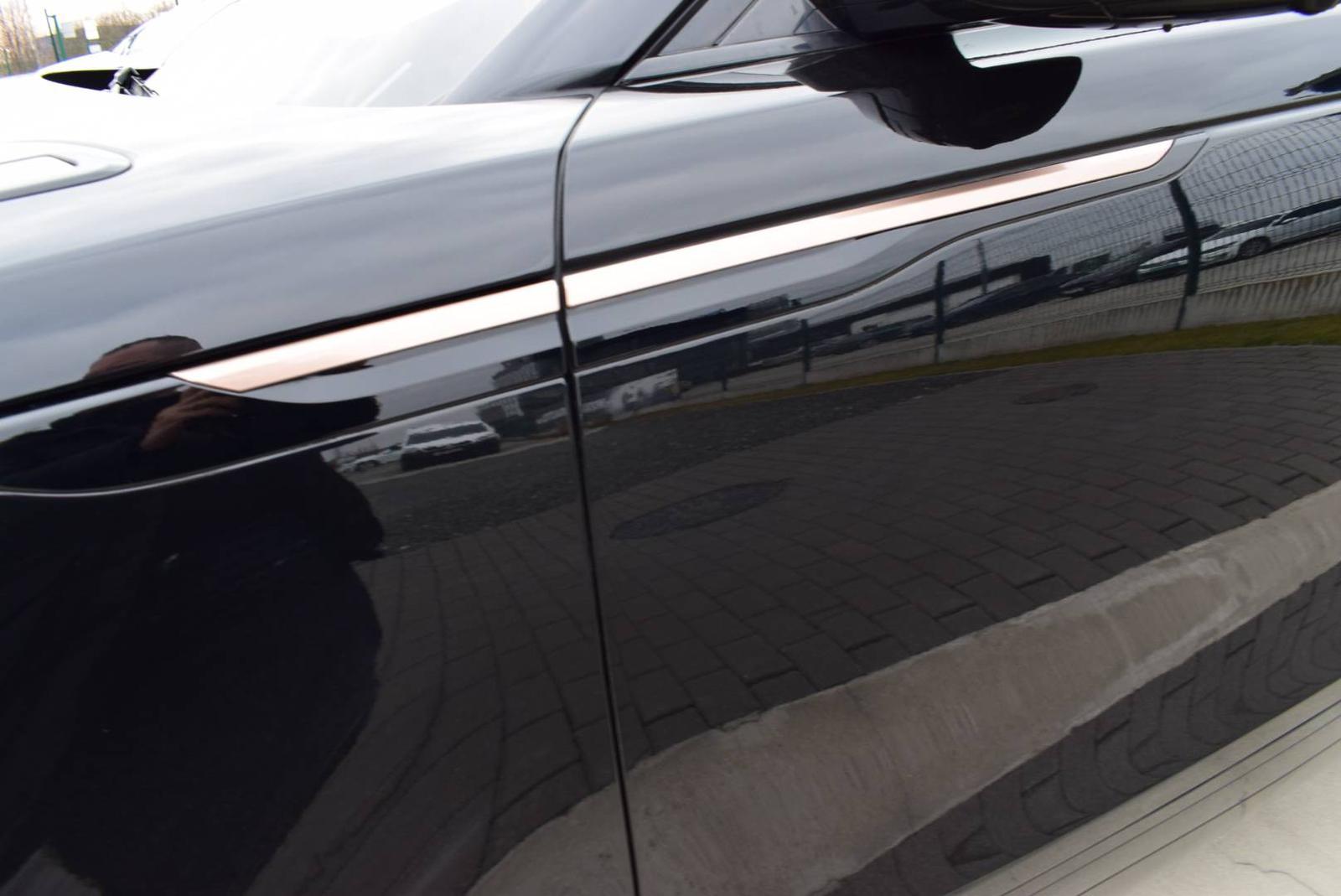 Land Rover Range Rover Velar R-Dynamic 2.0D 240 PS  SE AWD