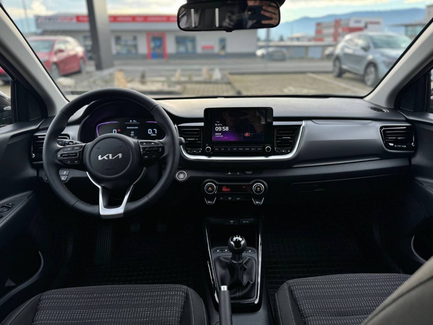 Kia Stonic 1.2DPi M5 GOLD + SMART PACK