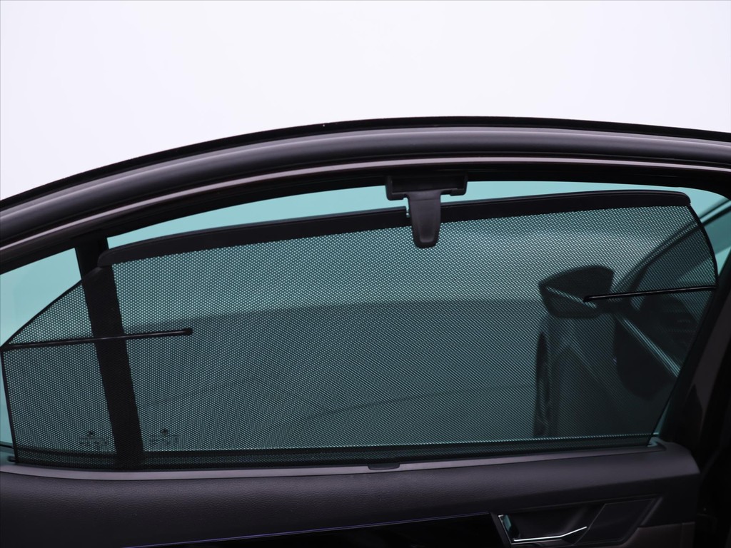 Škoda Superb 2.0 TDi DSG Laurin&Klement