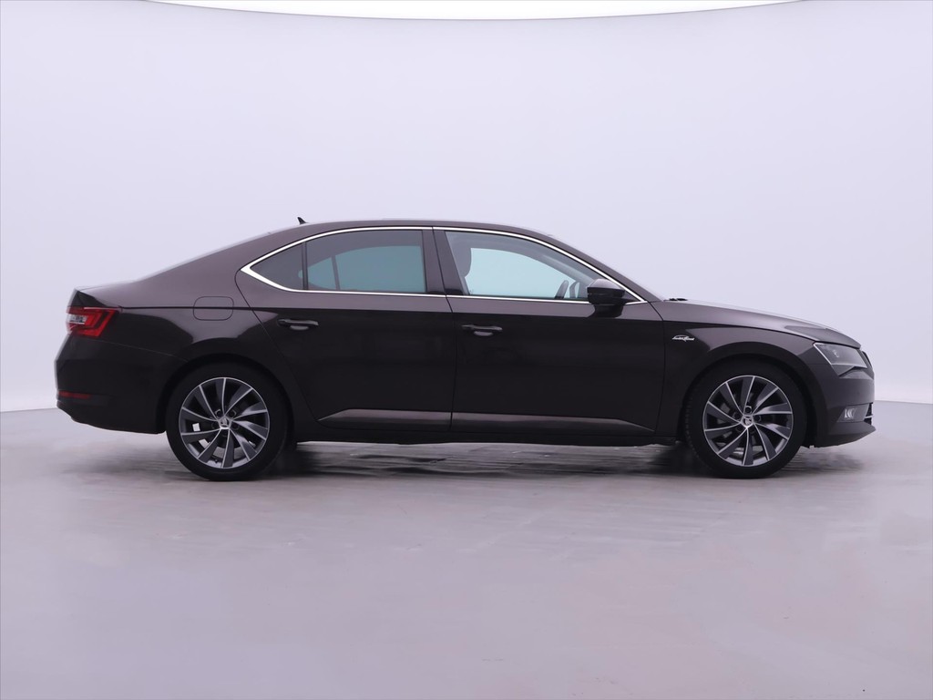 Škoda Superb 2.0 TDi DSG Laurin&Klement