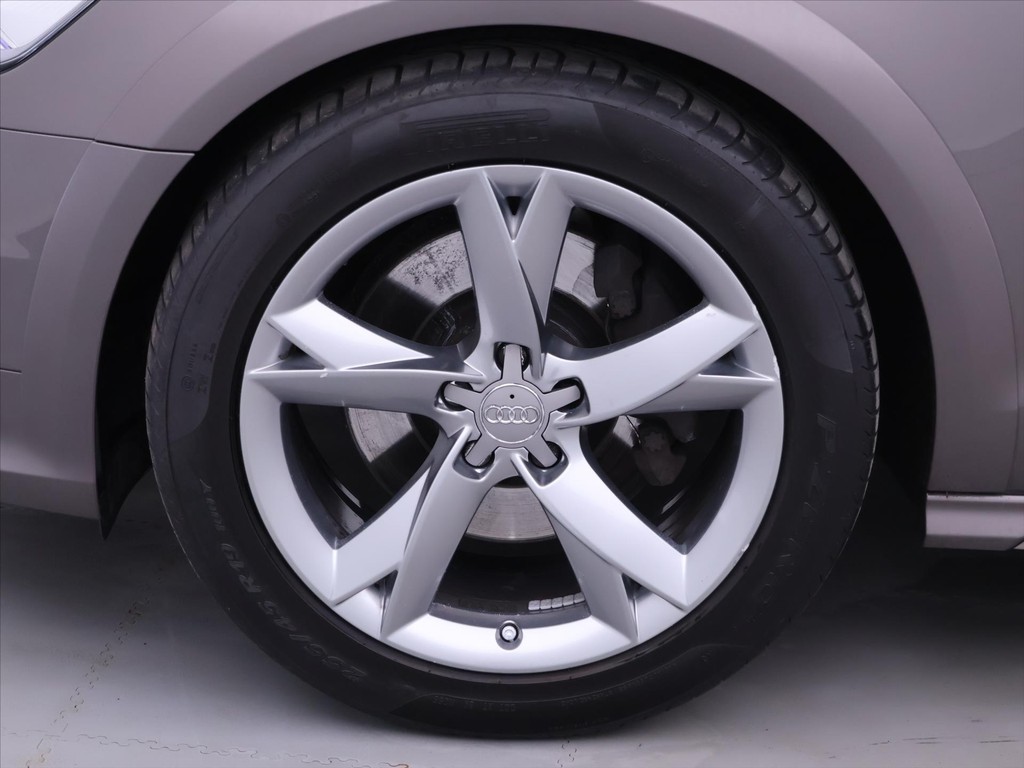 Audi A6 Allroad 3.0 TDi Quattro