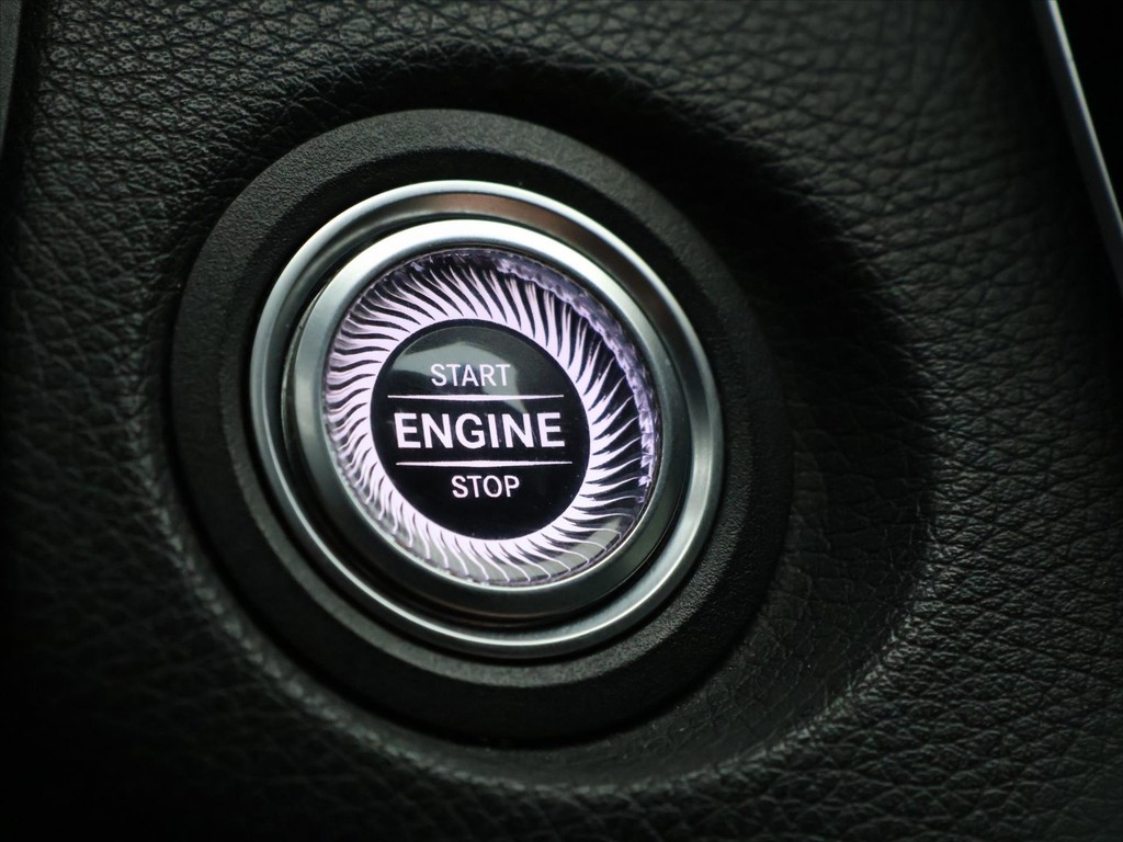 Mercedes C trieda T 160