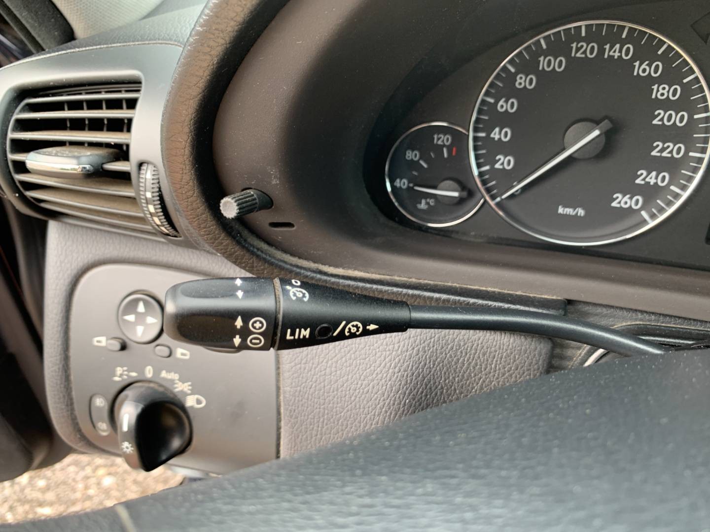 Mercedes-Benz C trieda Kombi 180 Kompressor Avantgarde A/T