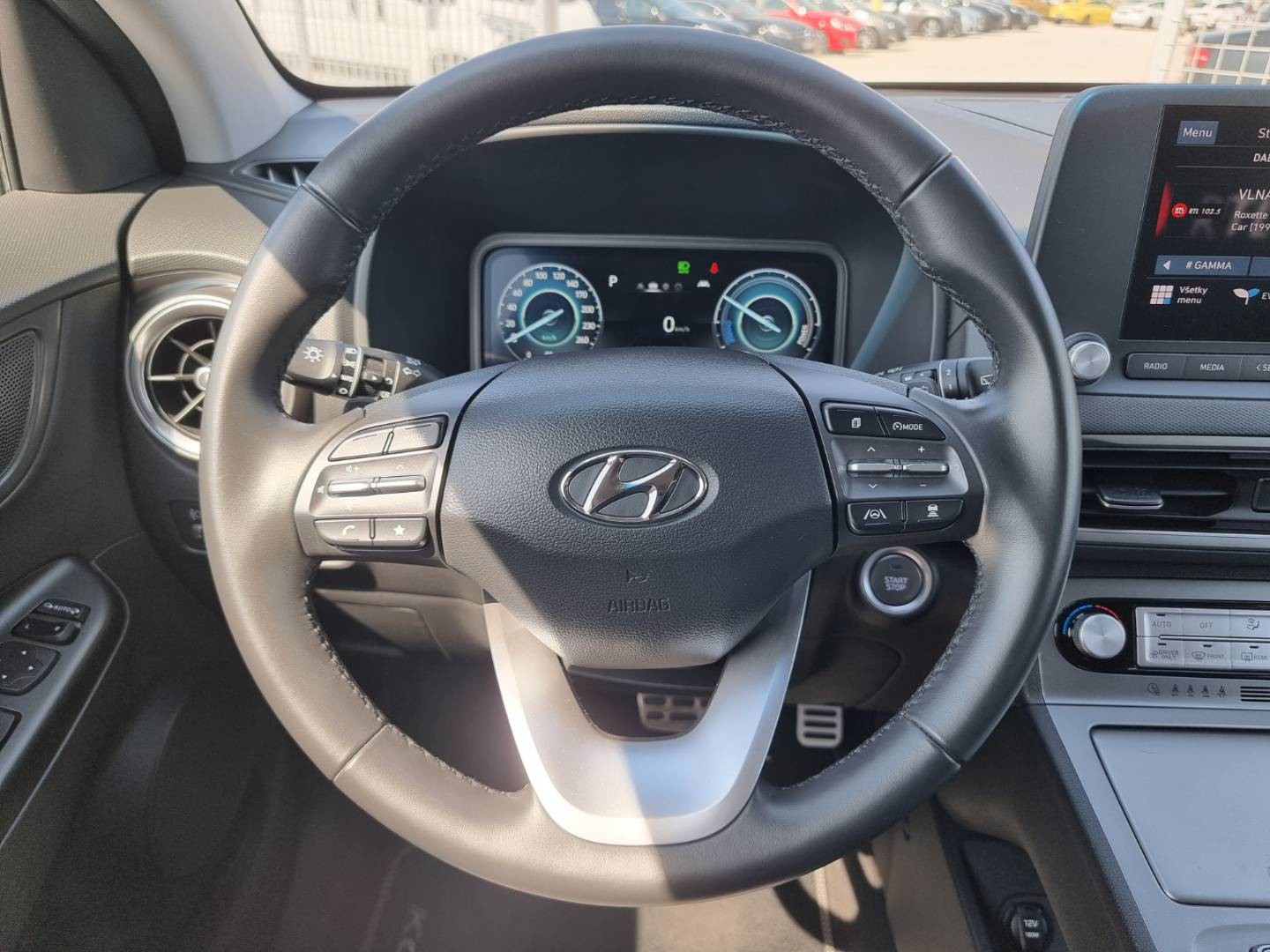 Hyundai Kona Electric 100