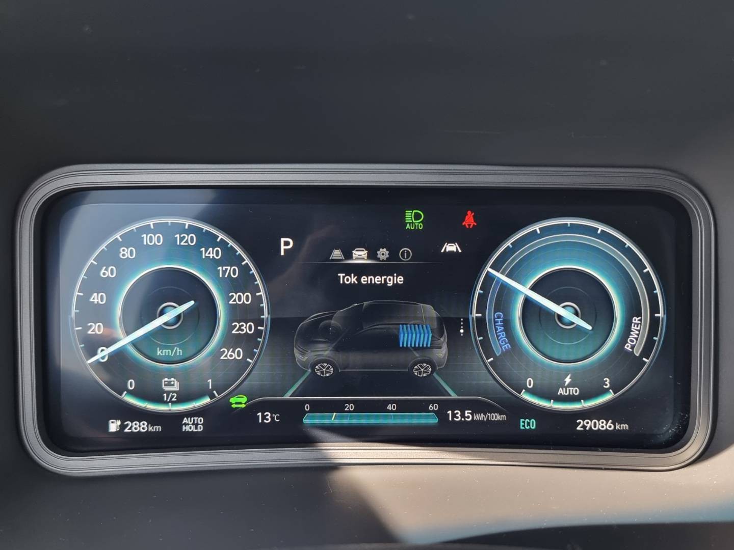 Hyundai Kona Electric 100