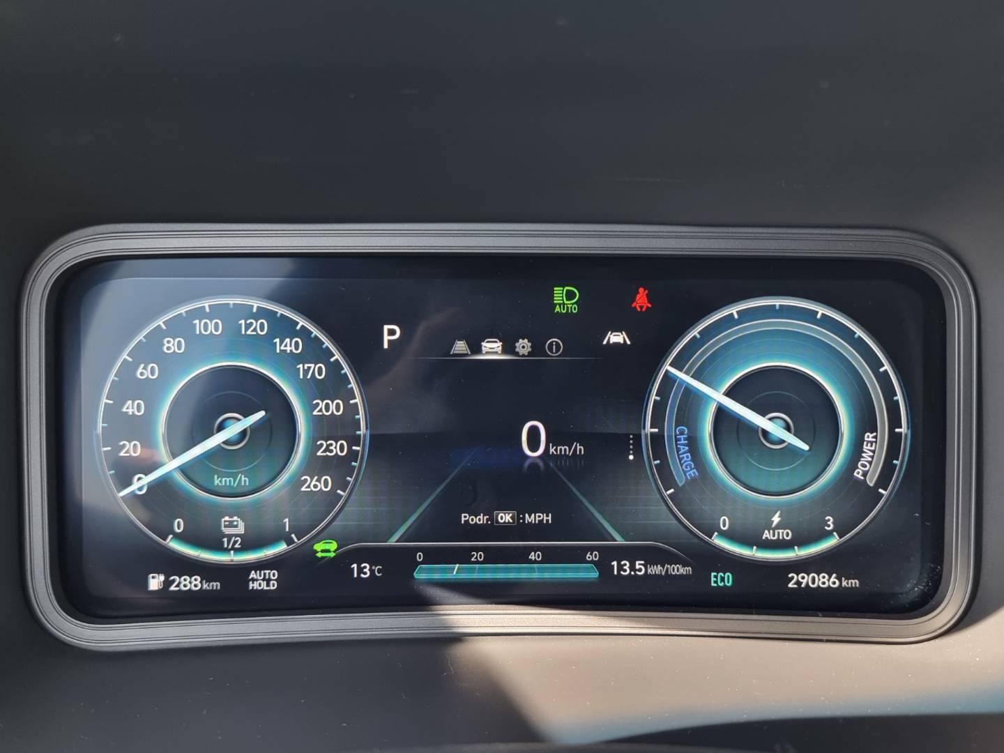 Hyundai Kona Electric 100