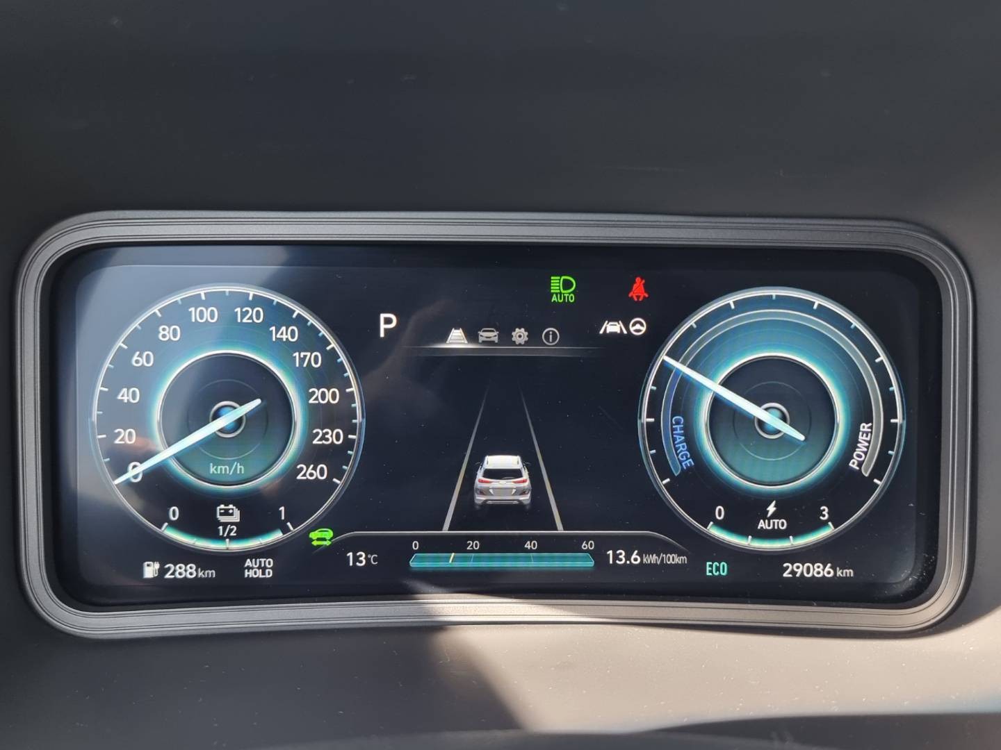 Hyundai Kona Electric 100