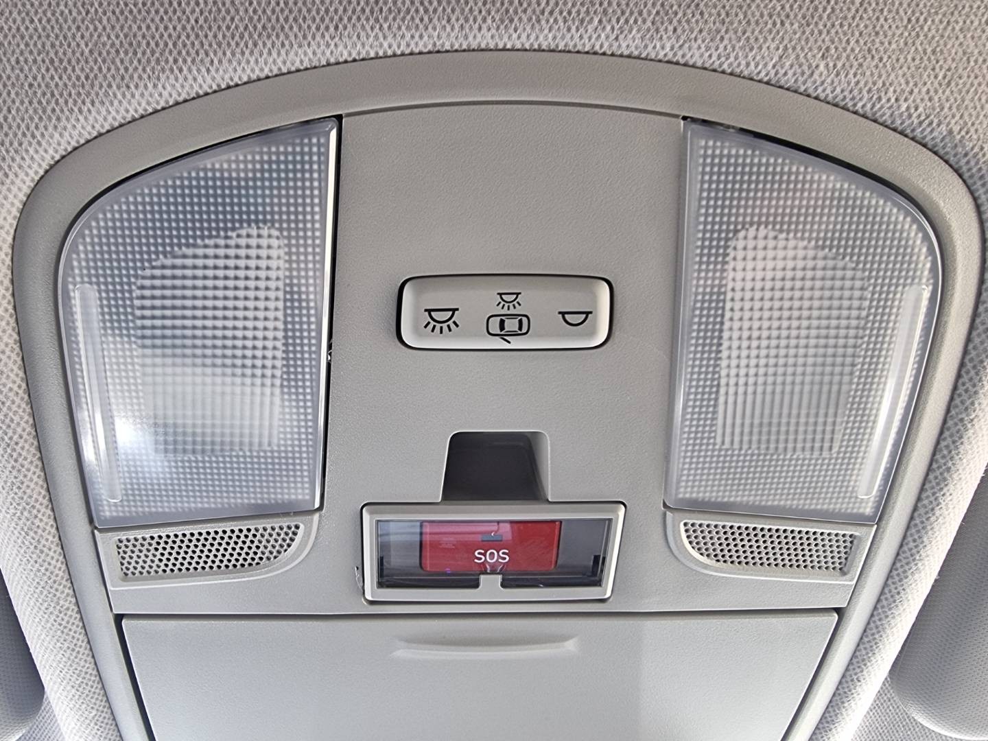 Hyundai Kona Electric 100
