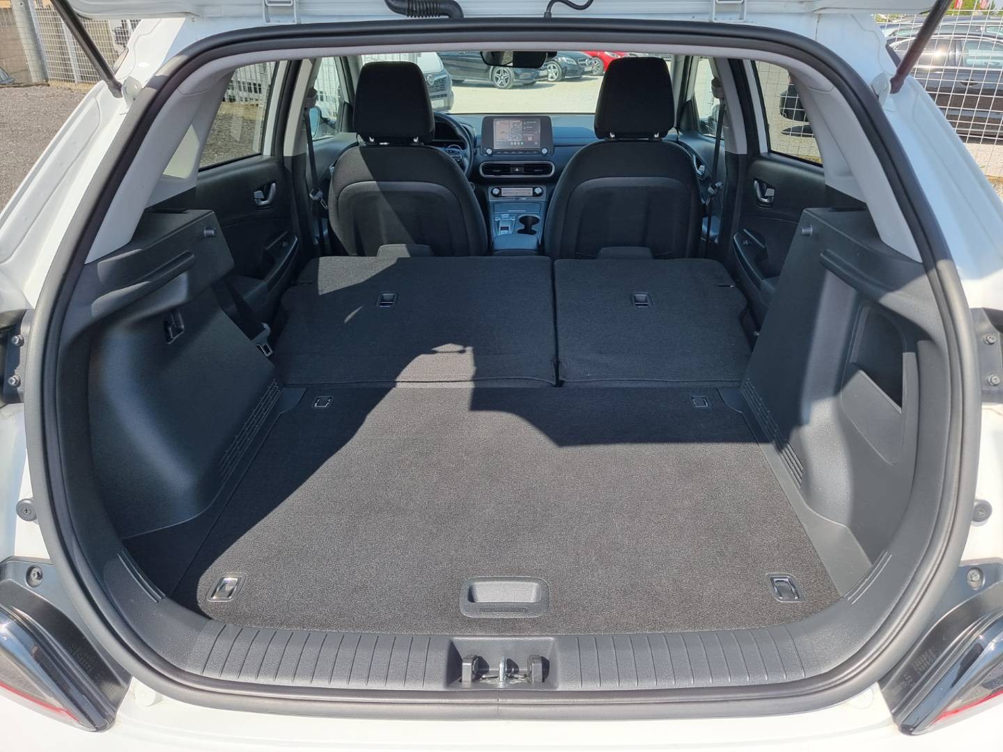 Hyundai Kona Electric 100